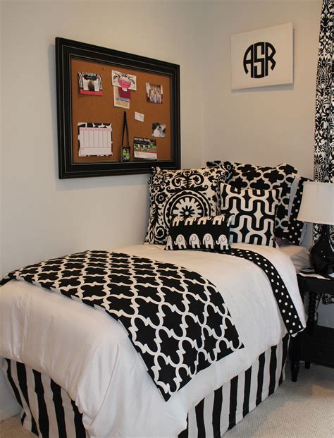 black and white dorm room